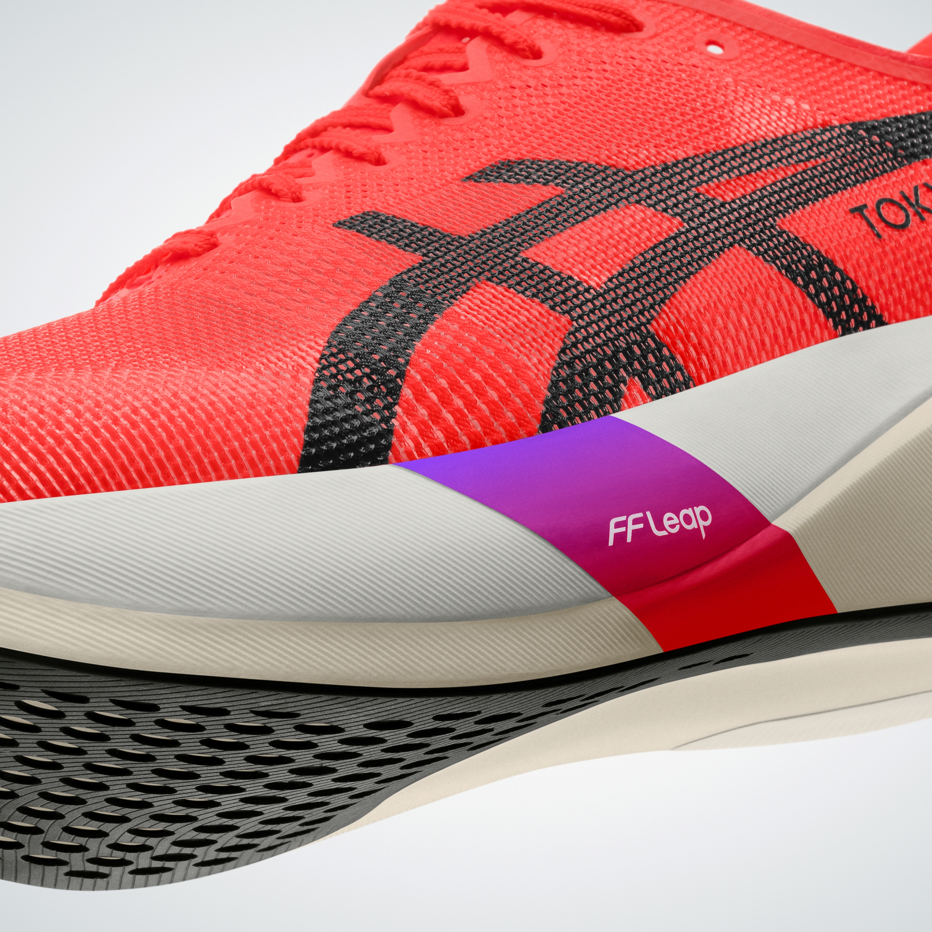 Detail view — FF LEAP foam and carbon plate transition
